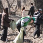 Таза Қазақстан: Семейде Бейбітшілік аралында тазалық акциясы өтті